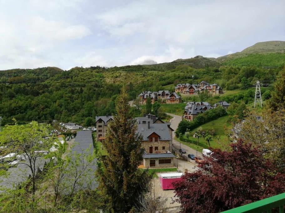 El Refugio De Tena - Tucasaenlospirineos Escarrilla Luaran gambar
