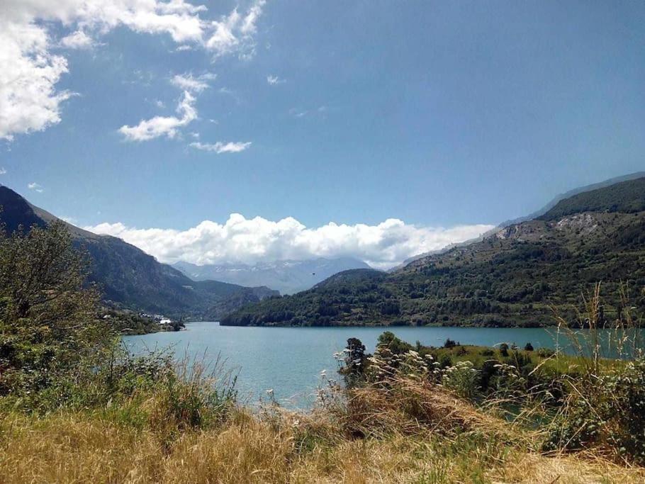 El Refugio De Tena - Tucasaenlospirineos Escarrilla Luaran gambar