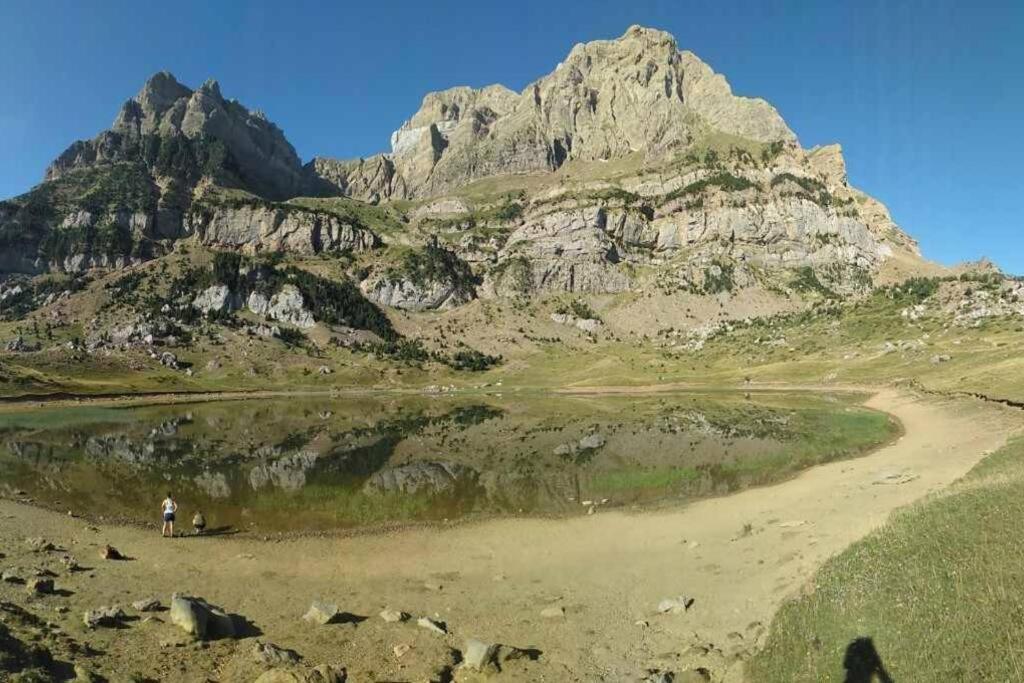 El Refugio De Tena - Tucasaenlospirineos Escarrilla Luaran gambar